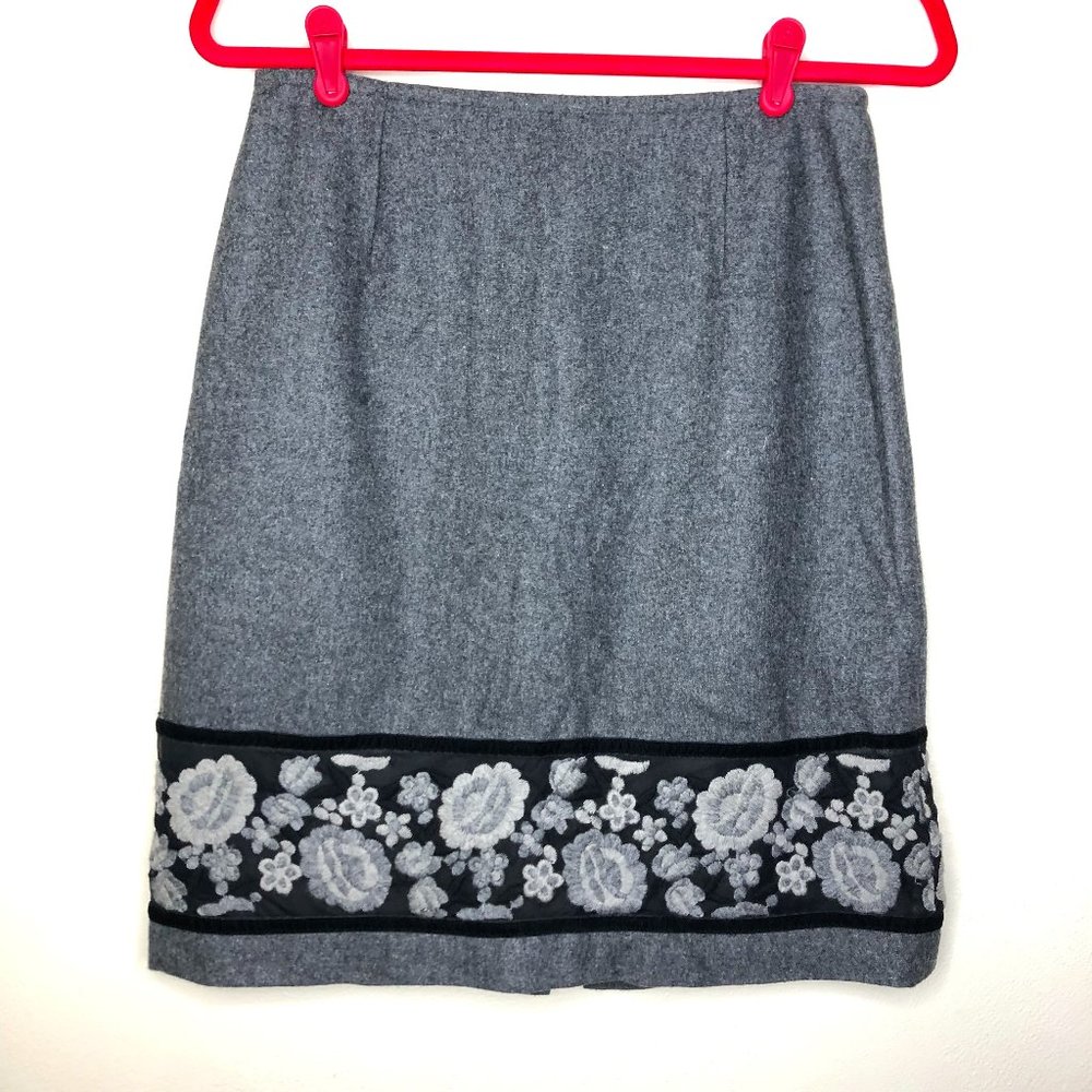 Tailor B. Moss Floral Mesh Accented Wool Blend Pencil Skirt With Back Slit Sz 6